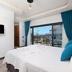 Deniz Βίλα Φετιγιέ