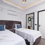 Deniz * Φετιγιέ